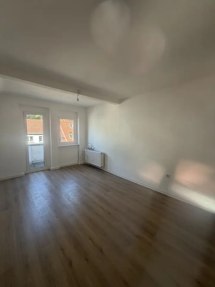 4 Zimmer Wohnung mit 81 m² in Saarbrücken – Bild 1