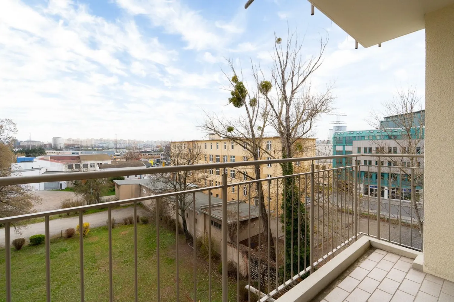 3 room apartment with 80 m² in Dresden – Photo 4