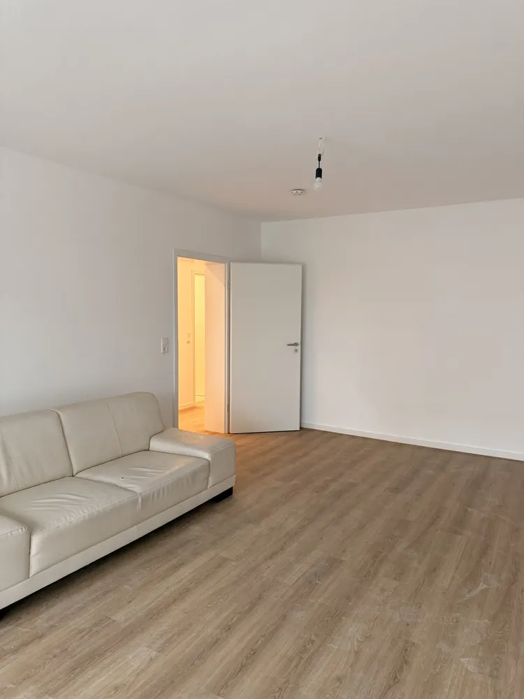3 Zimmer Wohnung mit 80 m² in Duisburg – Bild 2
