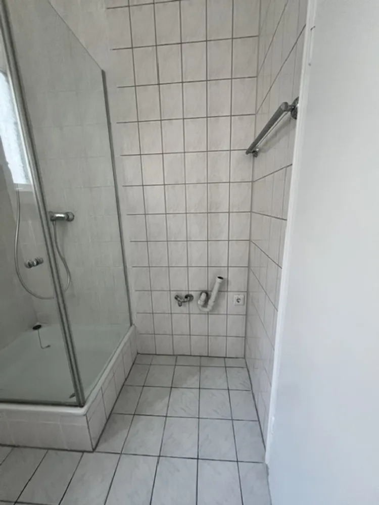 1 Zimmer Wohnung mit 28 m² in Krefeld – Bild 2