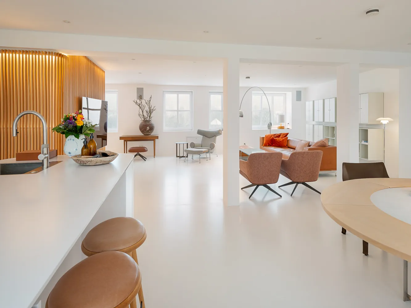 2 Zimmer Wohnung mit 176 m² in Flensburg – Bild 1