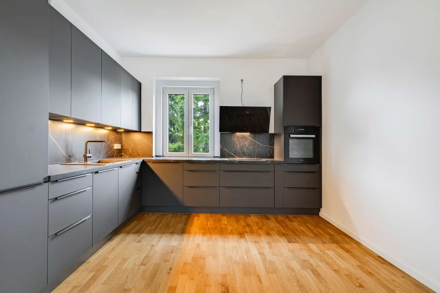 4 Zimmer Wohnung mit 128 m² in Berlin – Bild 11