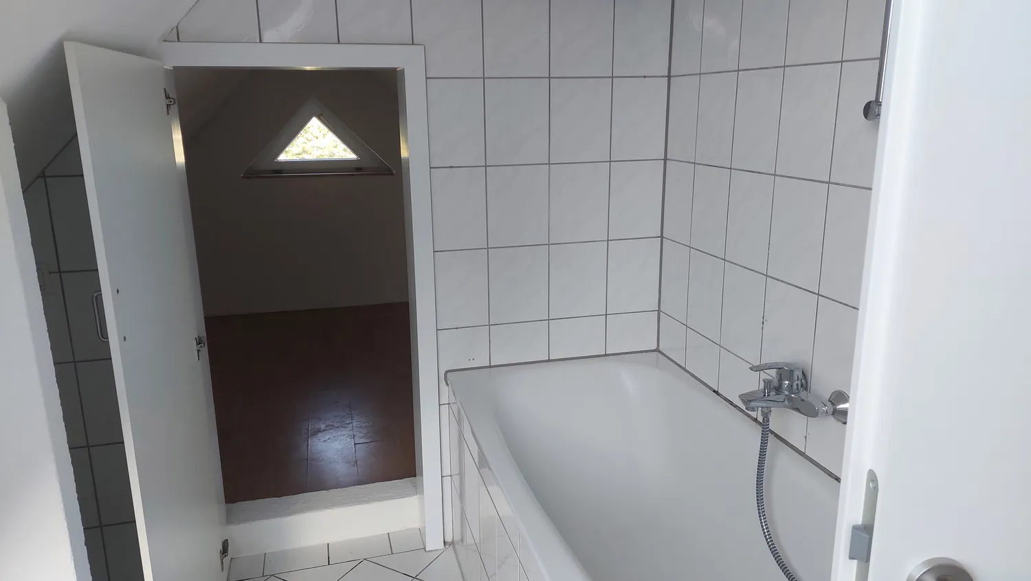 4 Zimmer Wohnung mit 76 m² in Gelsenkirchen – Bild 8
