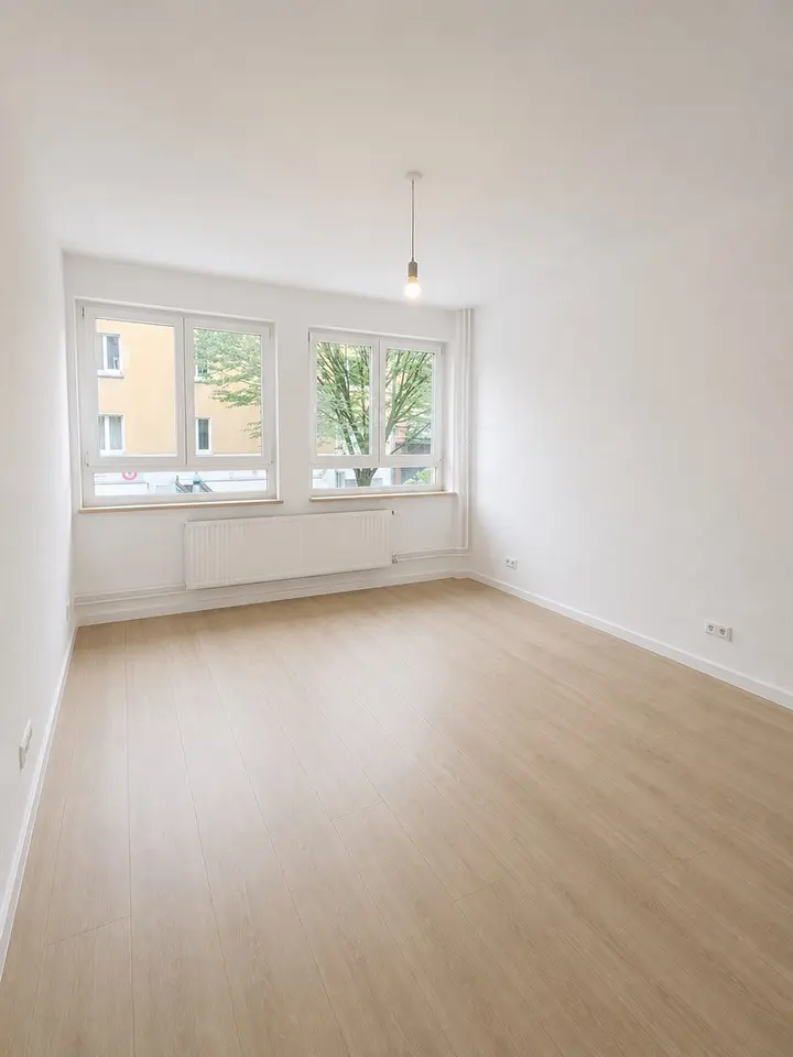 5 Zimmer Wohnung mit 85 m² in Wiesbaden – Bild 2