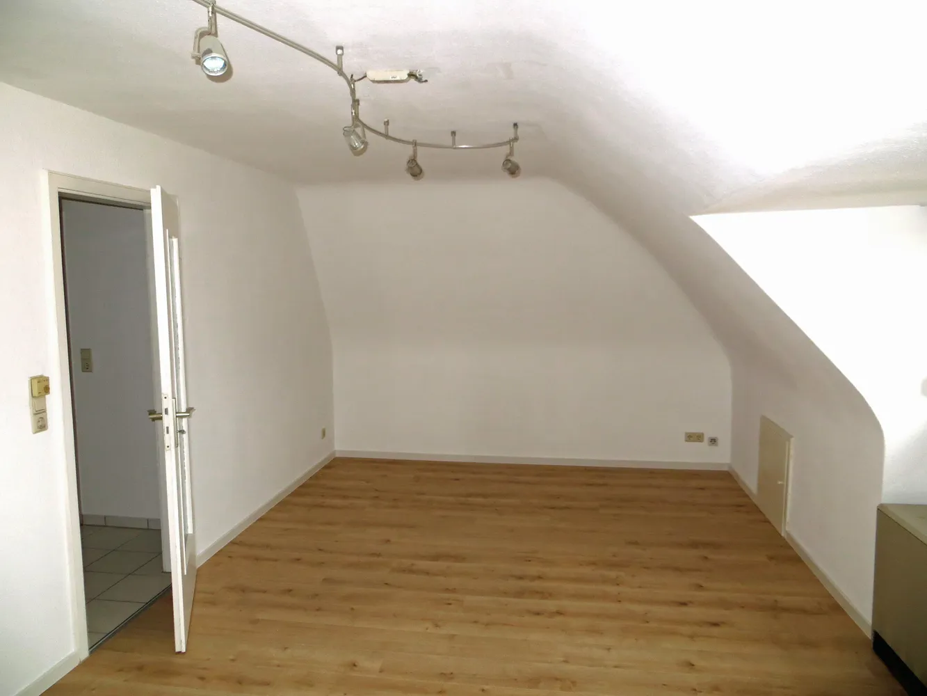 2 Zimmer Wohnung mit 47 m² in Stuttgart – Bild 4