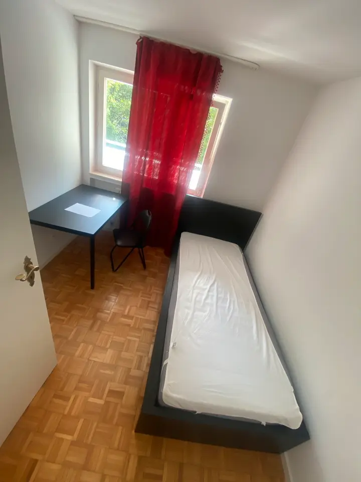 Studio mit 10 m² in Karlsruhe – Bild 2