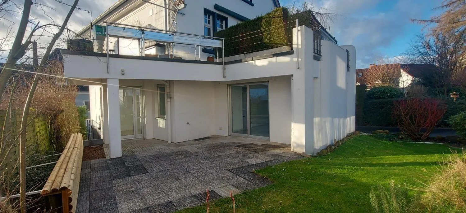 2 Zimmer Wohnung mit 100 m² in Solingen – Bild 3