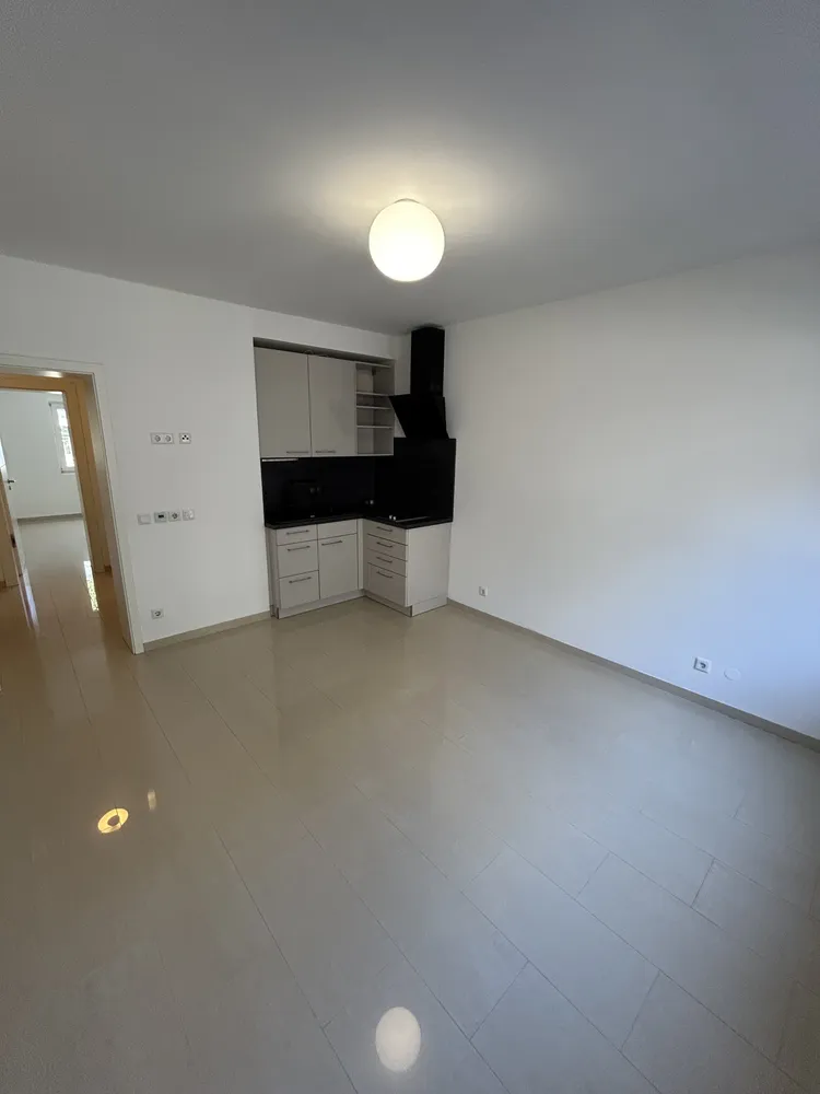 2 Zimmer Wohnung mit 40 m² in Düsseldorf – Bild 2