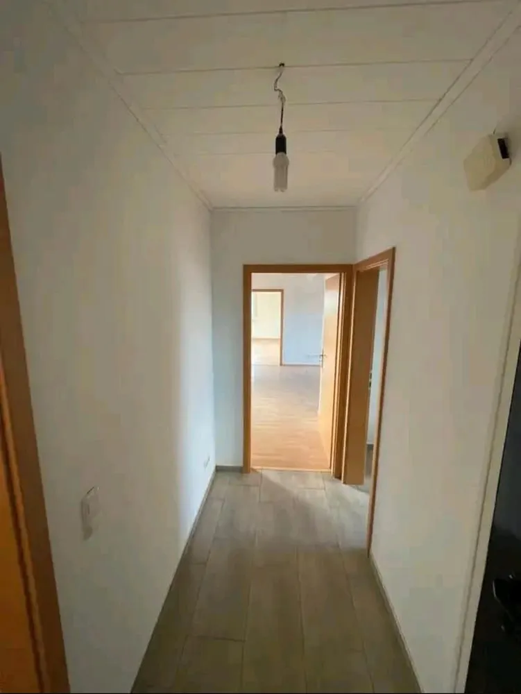3 Zimmer Wohnung mit 85 m² in Wiesbaden – Bild 4