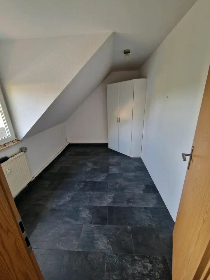 4 Zimmer Wohnung mit 91 m² in Borna – Bild 2