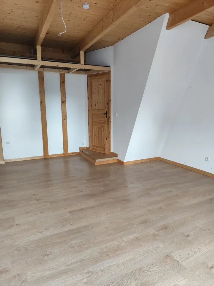 Shared room with 20 m² in Neumünster – Photo 2