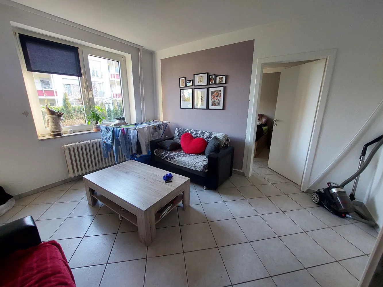 4 Zimmer Wohnung mit 61 m² in Oberhausen – Bild 2