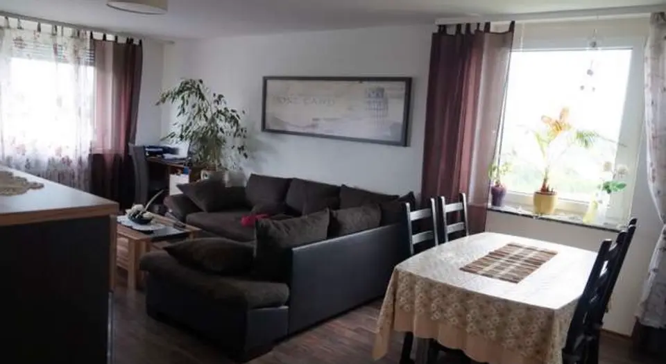 4 room apartment with 98 m² in Reutlingen – Photo 3