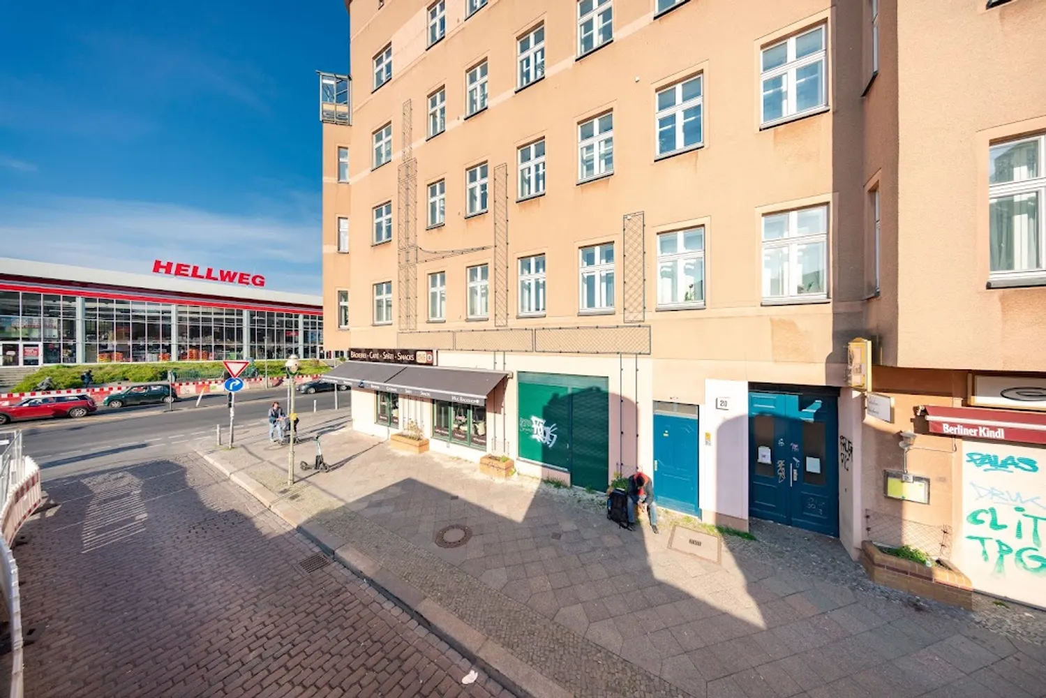 3 Zimmer Wohnung mit 94 m² in Berlin – Bild 2