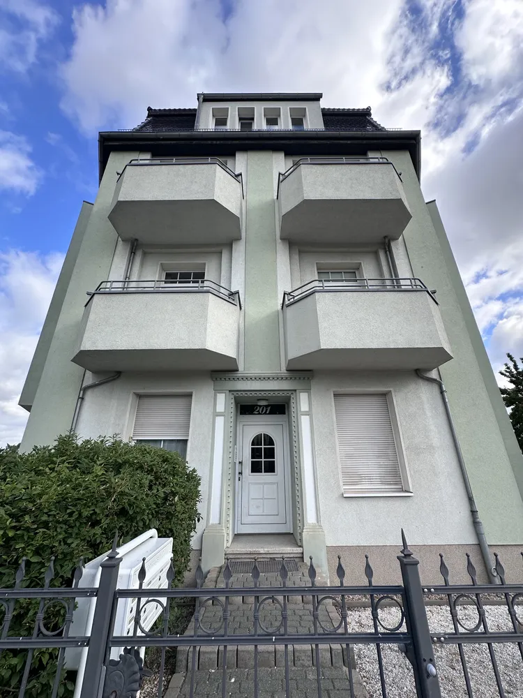 3 Zimmer Wohnung mit 96 m² in Magdeburg – Bild 1