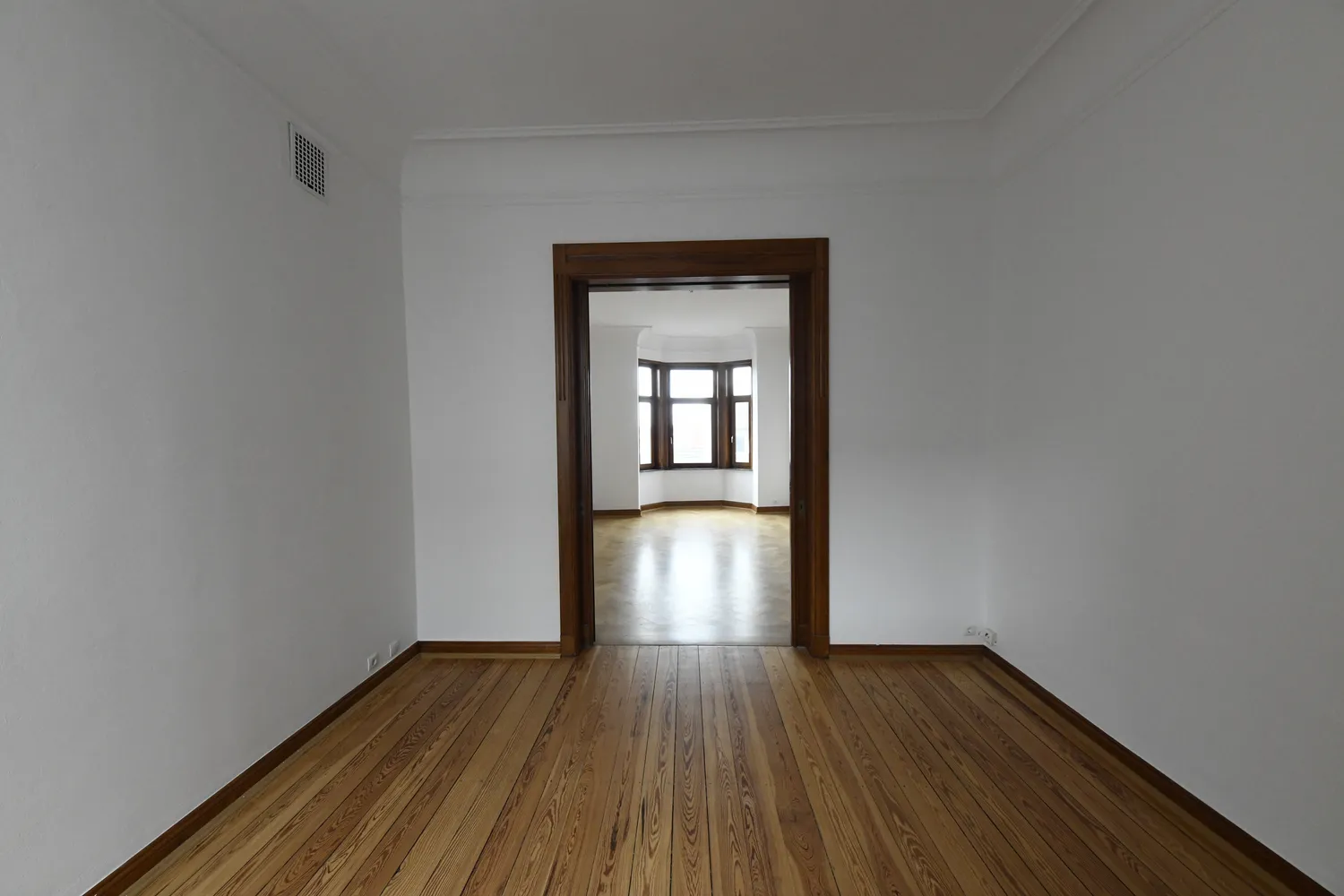 5 Zimmer Wohnung mit 143 m² in Bremen – Bild 2