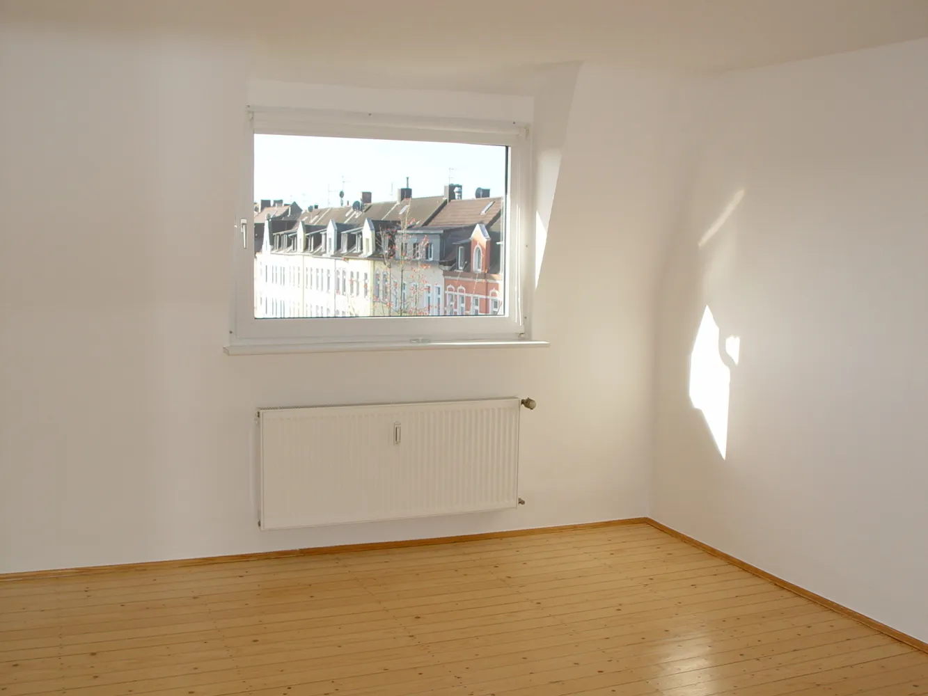 3 Zimmer Wohnung mit 90 m² in Essen – Bild 2
