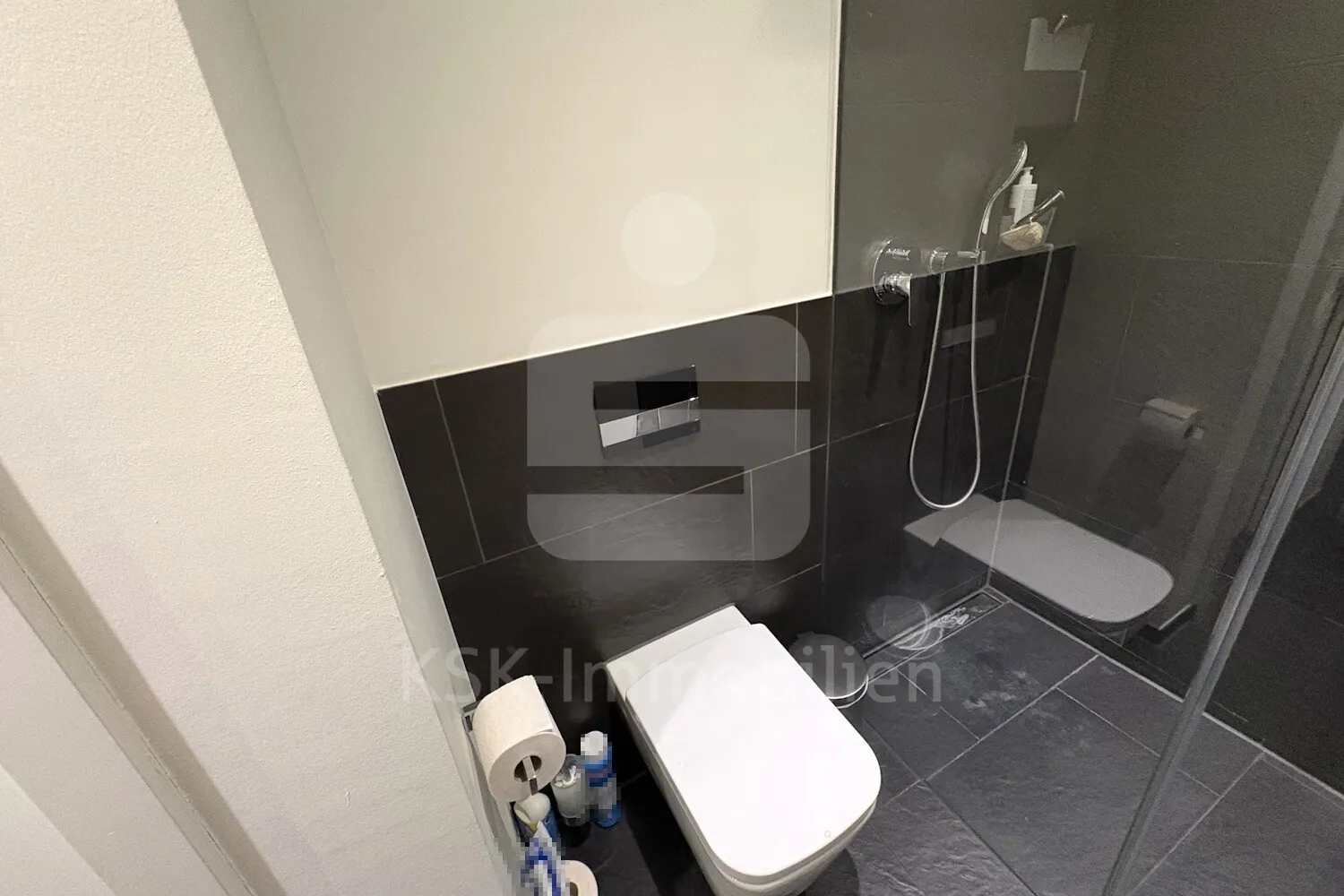 3 room apartment with 81 m² in Cologne – Photo 12