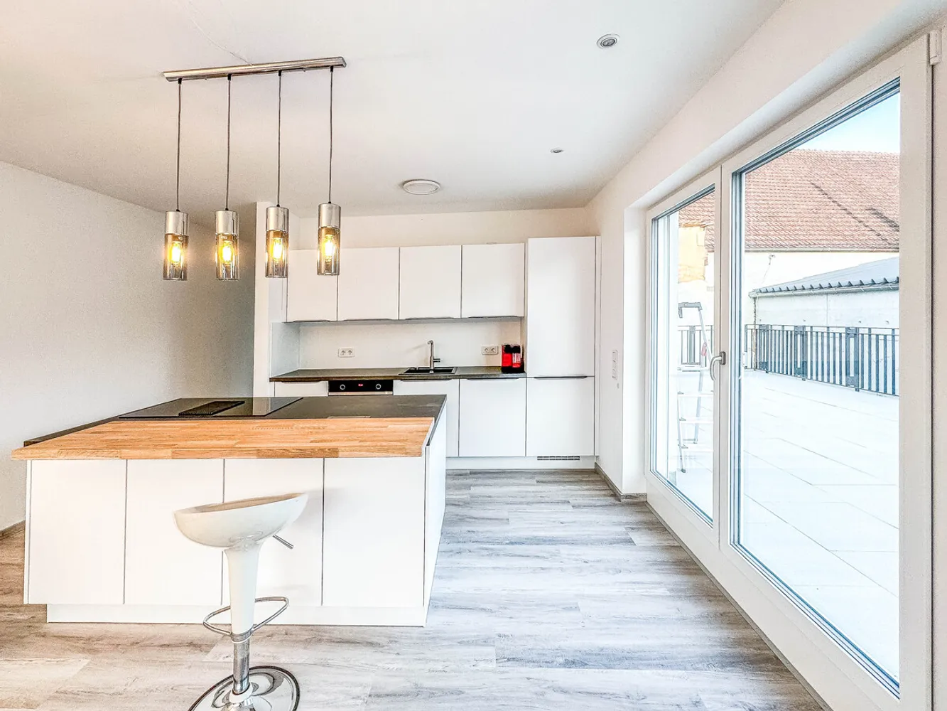 2 Zimmer Wohnung mit 70 m² in Ingolstadt – Bild 2