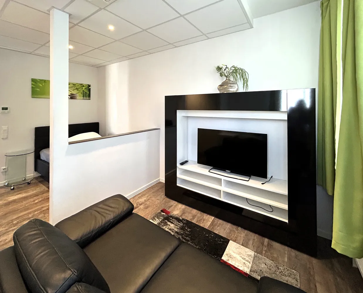 1 Zimmer Wohnung mit 28 m² in Frankfurt am Main – Bild 2