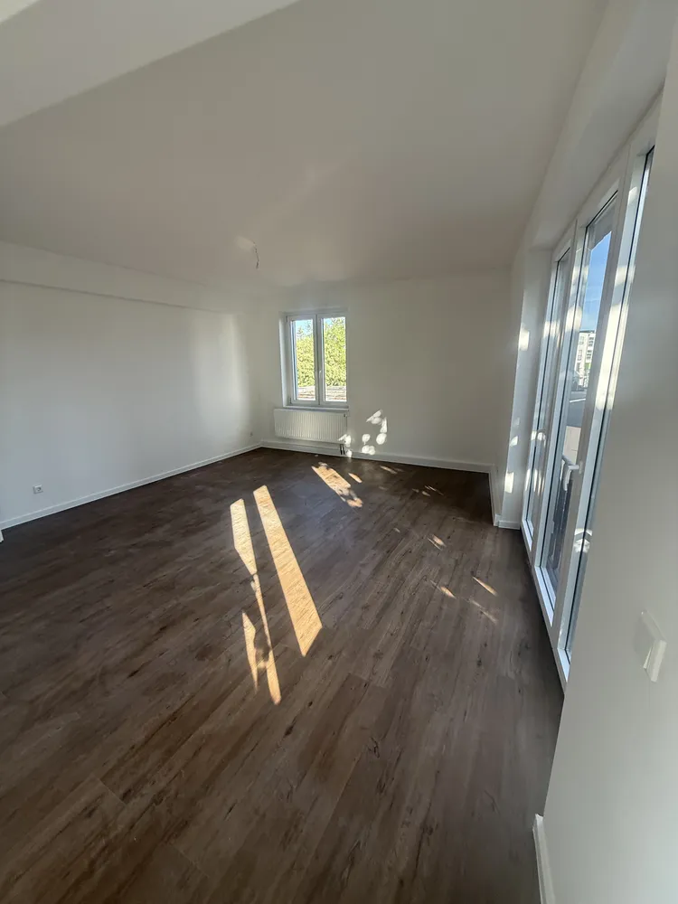 3 Zimmer Wohnung mit 75 m² in Düsseldorf – Bild 4