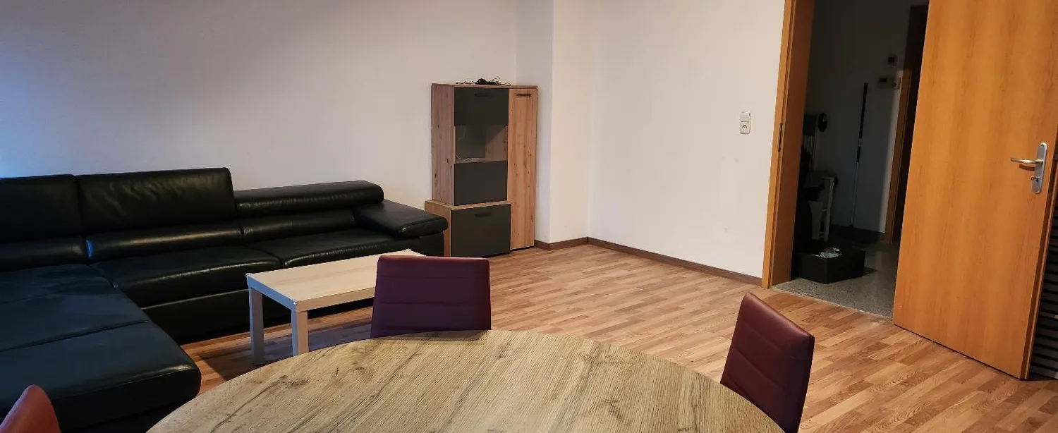 5 Zimmer Wohnung mit 150 m² in Stuttgart – Bild 2