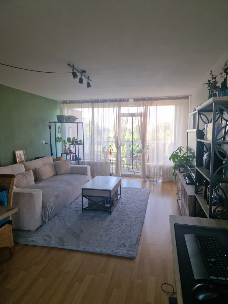 2 Zimmer Wohnung mit 79 m² in Köln – Bild 2