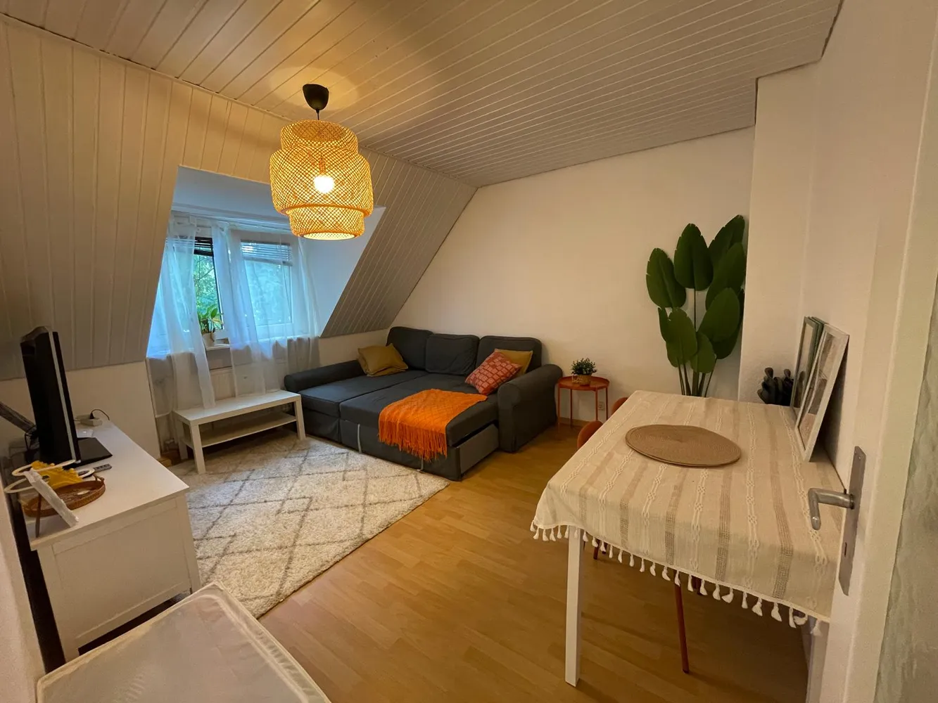 2 Zimmer Wohnung mit 39 m² in Düsseldorf – Bild 2