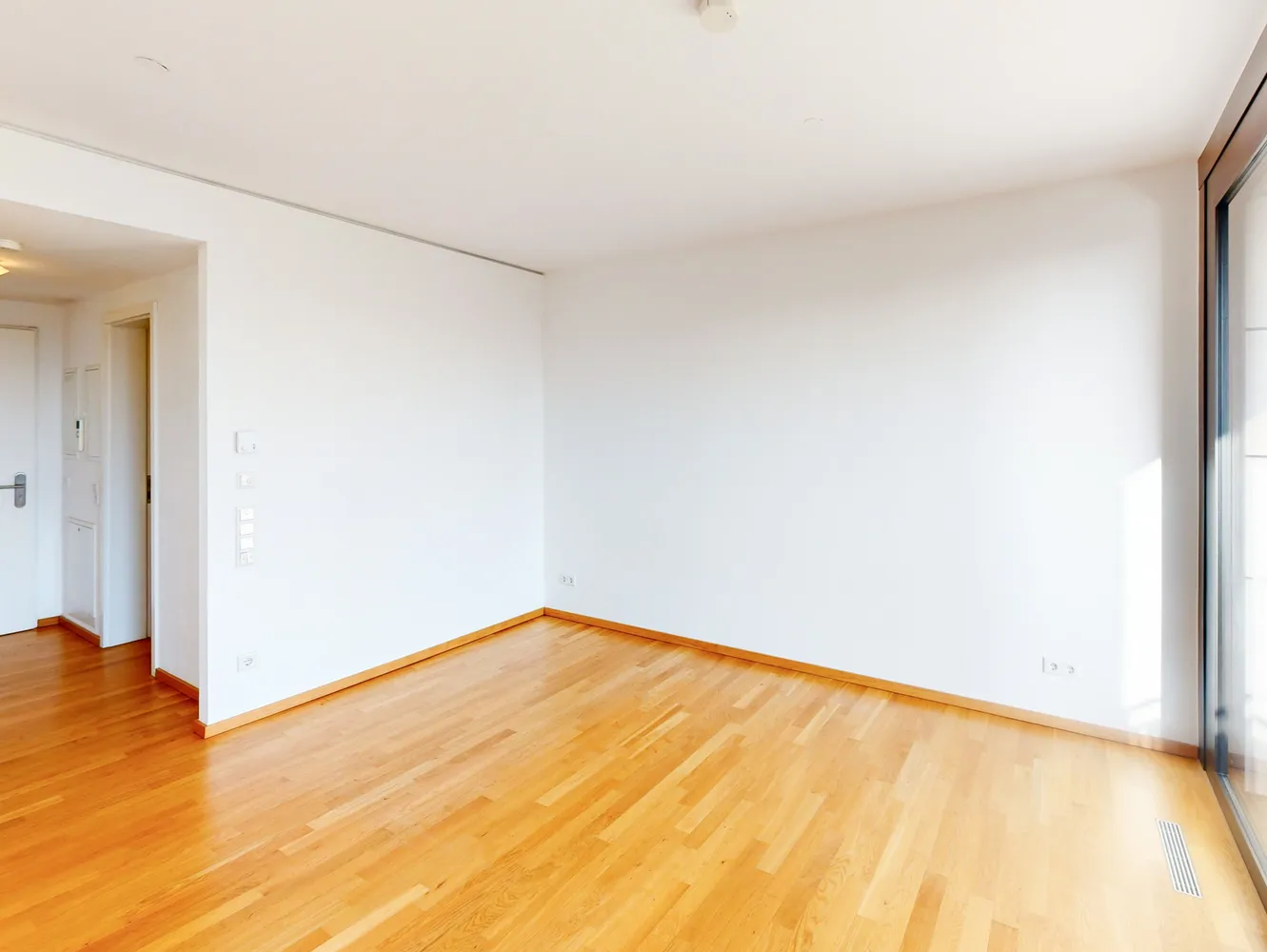 1 Zimmer Wohnung mit 27 m² in Frankfurt am Main – Bild 2