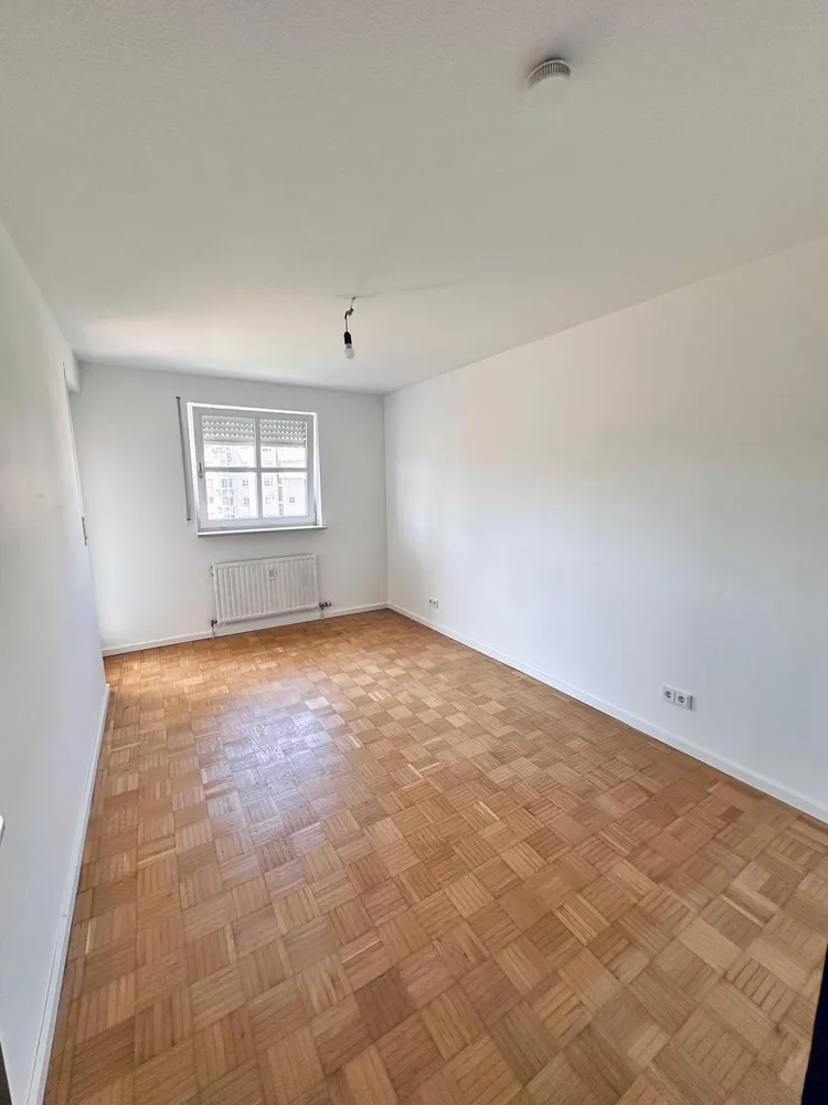 2 Zimmer Wohnung mit 60 m² in München – Bild 3