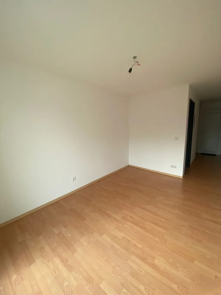 1 Zimmer Wohnung mit 24 m² in Regensburg – Bild 11