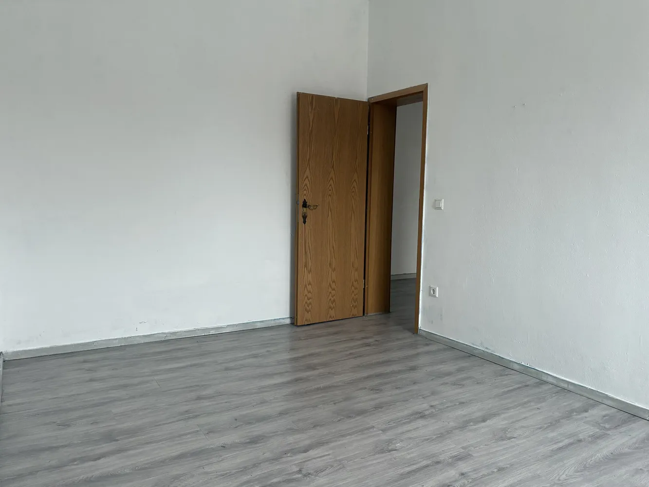 3 Zimmer Wohnung mit 69 m² in Hannover – Bild 2