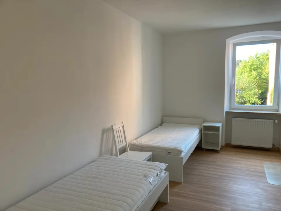 19 Zimmer Wohnung mit 140 m² in Deggendorf – Bild 3