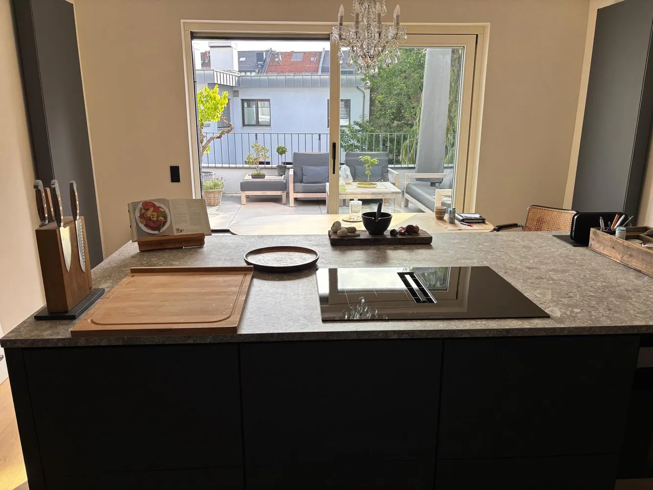 5 Zimmer Wohnung mit 150 m² in Düsseldorf – Bild 10