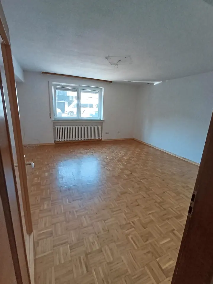 4 Zimmer Wohnung mit 100 m² in Eschwege – Bild 1