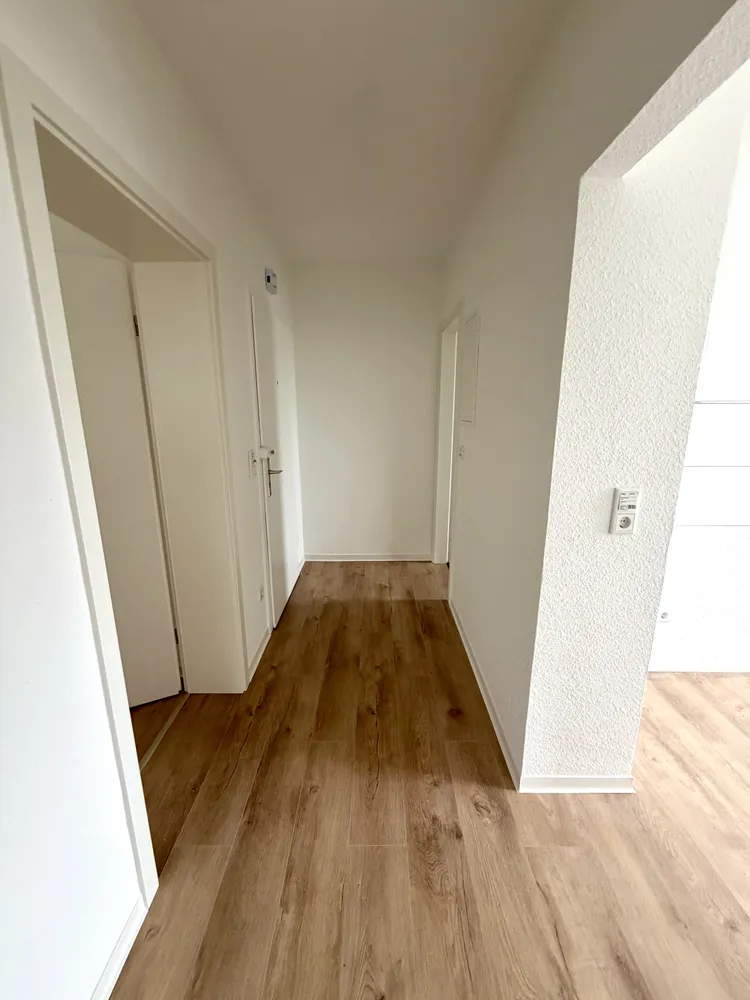 2 Zimmer Wohnung mit 68 m² in Wuppertal – Bild 7