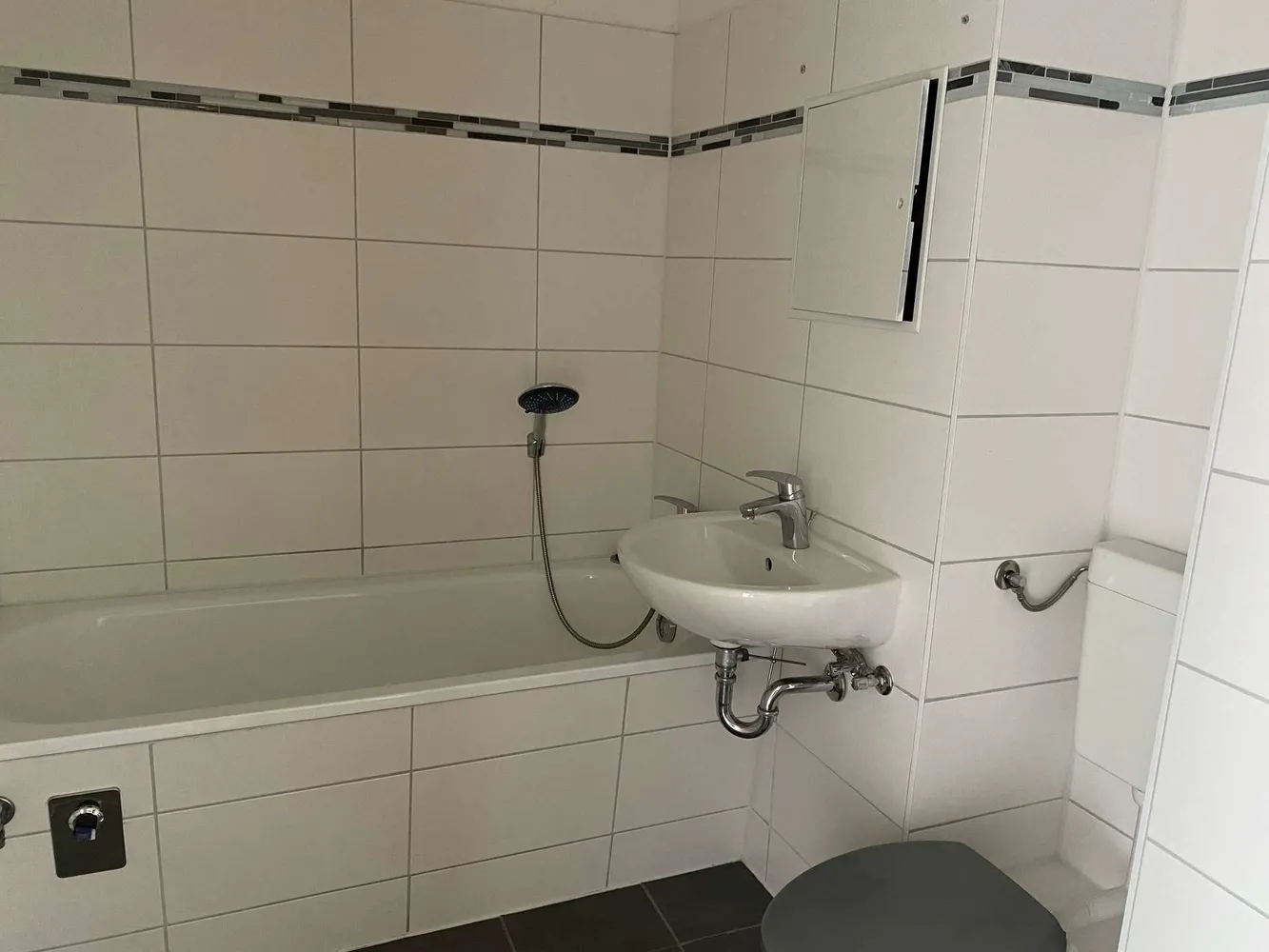 3 Zimmer Wohnung mit 57 m² in Halle (Saale) – Bild 5