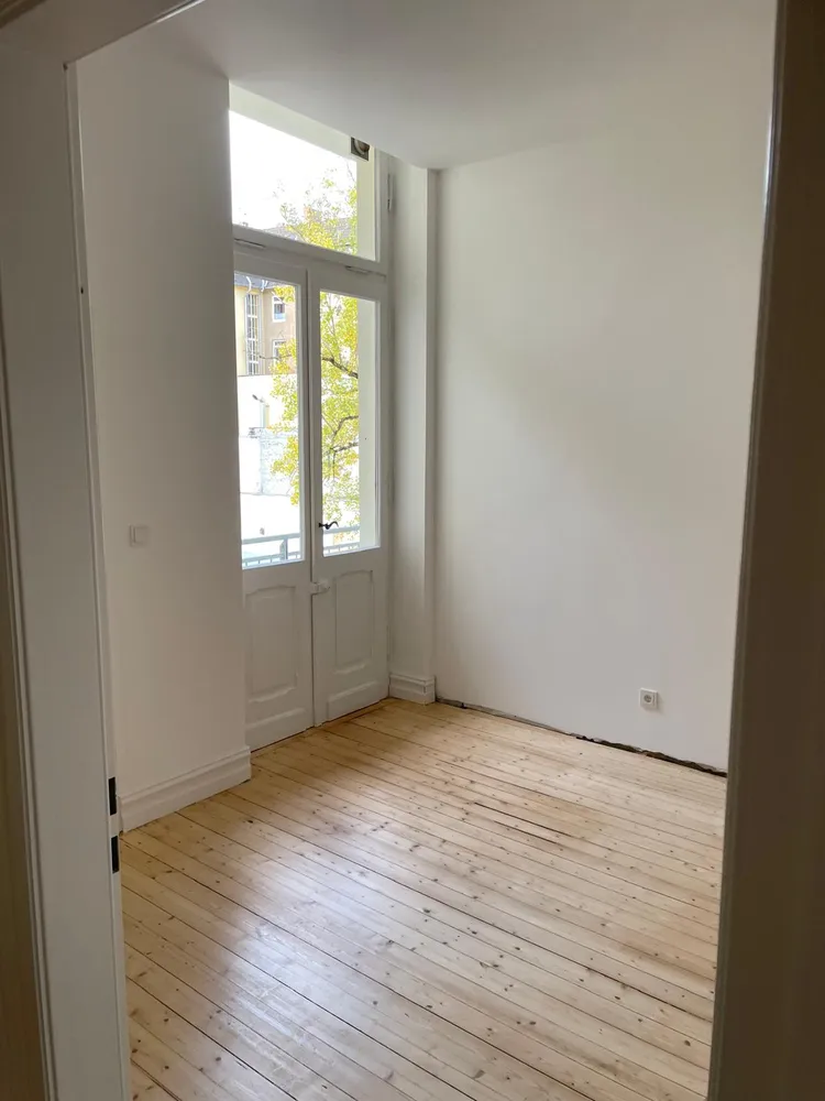 6 Zimmer Wohnung mit 175 m² in Düsseldorf – Bild 5