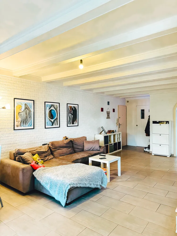 4 Zimmer Wohnung mit 107 m² in Köln – Bild 2