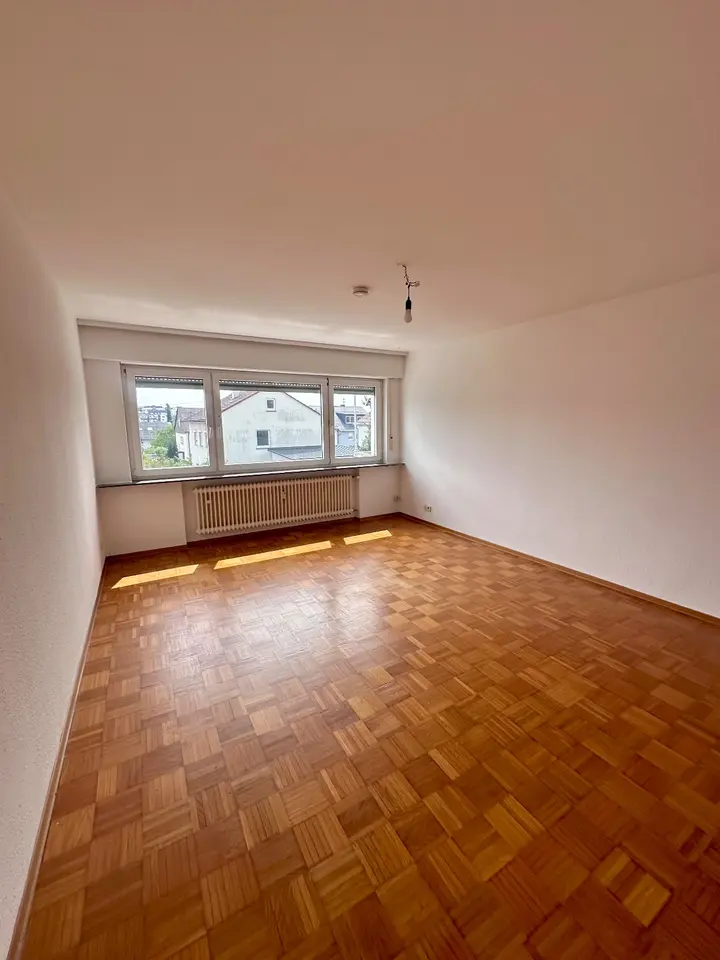 4 Zimmer Wohnung mit 94 m² in Böblingen – Bild 2