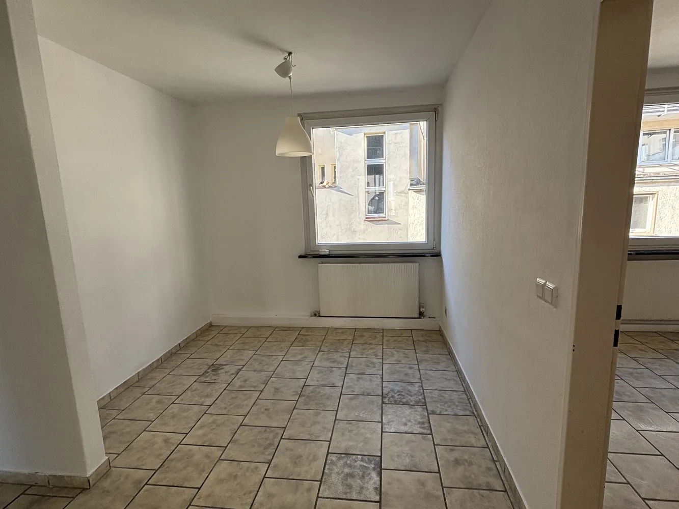 3 Zimmer Wohnung mit 60 m² in Duisburg – Bild 2