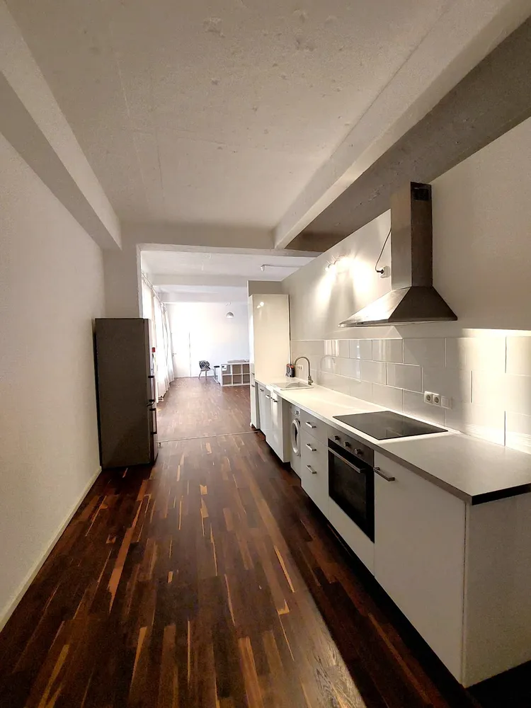 2 Zimmer Wohnung mit 88 m² in Berlin – Bild 5