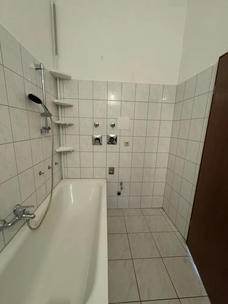 2 room apartment with 50 m² in Magdeburg – Photo 6