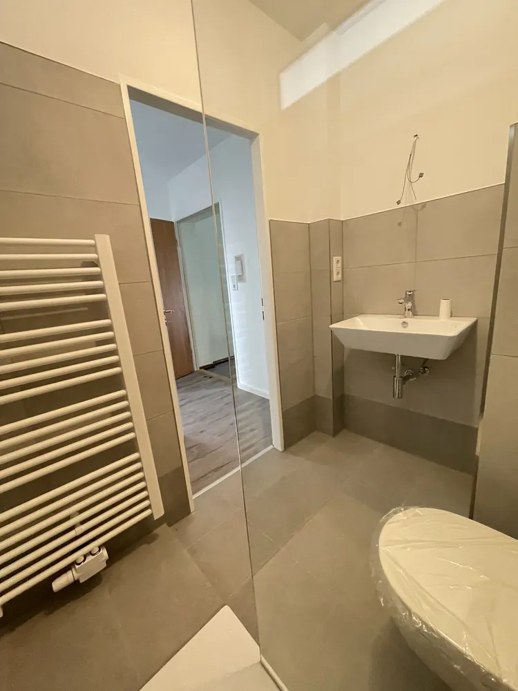 2 Zimmer Wohnung mit 67 m² in Frankfurt am Main – Bild 9