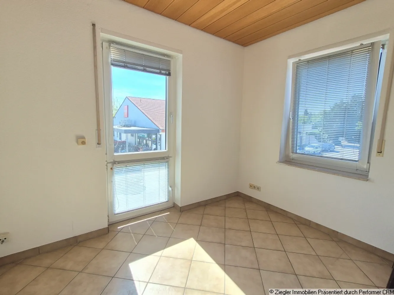 4 Zimmer Wohnung mit 150 m² in Mannheim – Bild 3