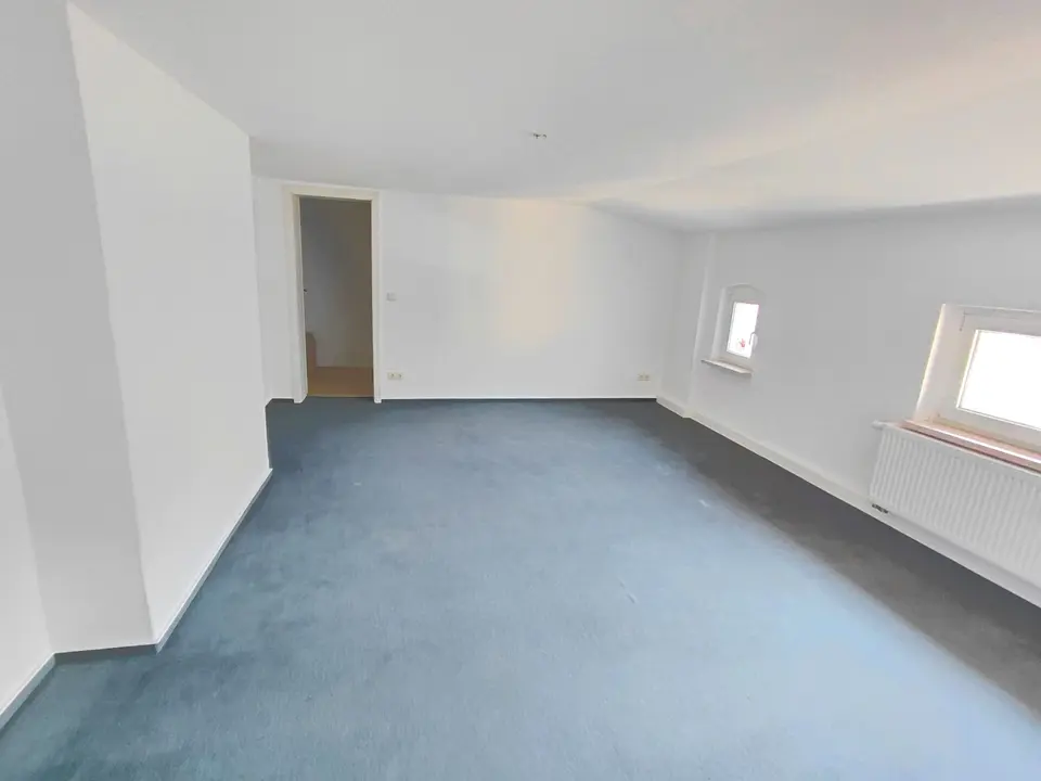 2 Zimmer Wohnung mit 74 m² in Zeitz – Bild 8