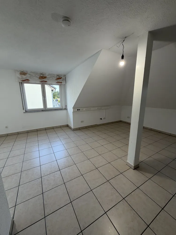 2 Zimmer Wohnung mit 98 m² in Elsdorf – Bild 3