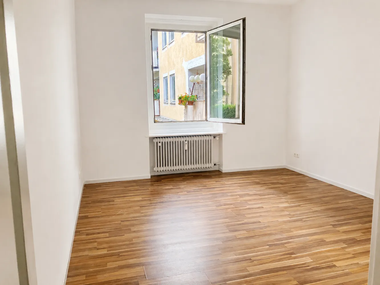 2 Zimmer Wohnung mit 45 m² in München – Bild 4