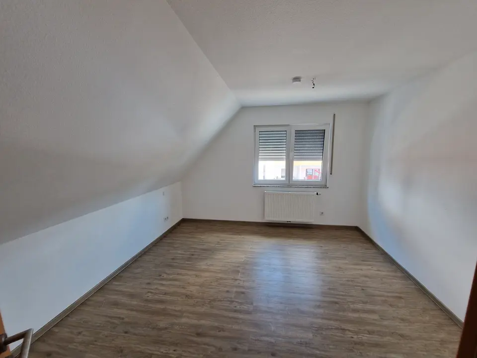 3 Zimmer Wohnung mit 93 m² in Miltenberg – Bild 9