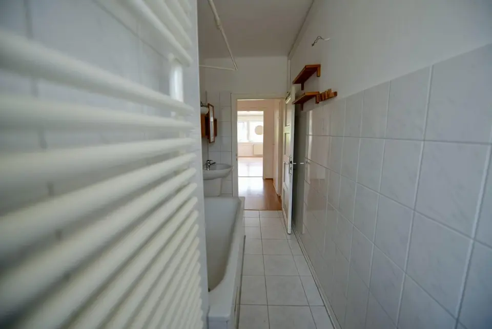 3 Zimmer Wohnung mit 80 m² in Wiesbaden – Bild 9